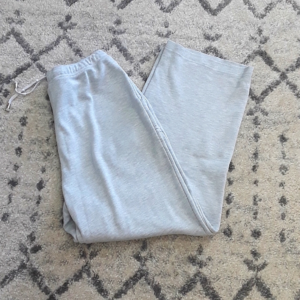 Cascade Blues - Medium Grey Sweatpants
